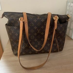 Louis Vuitton Totally Handbag